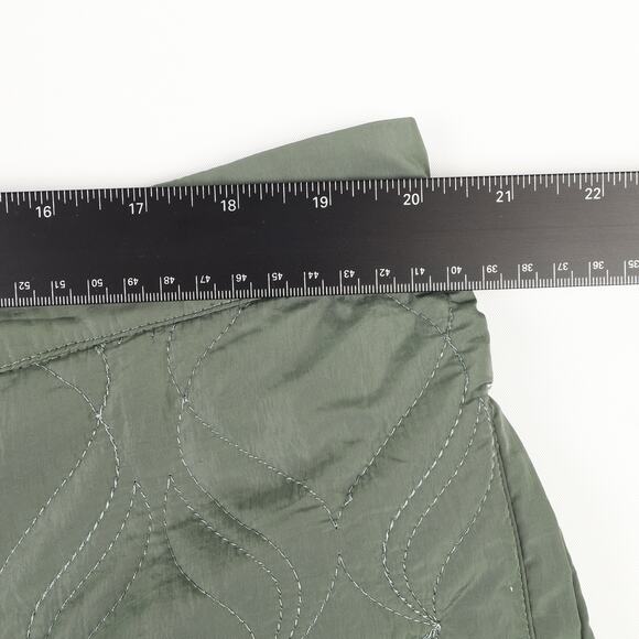 Fabletics Womens 2X 18-20 Apres Quilted Stretch Tapered Ski Pant Smoke Green - Picture 4 of 11